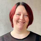 Eine der aktiven Vereinsfrauen des Frauennotrufs Mainz